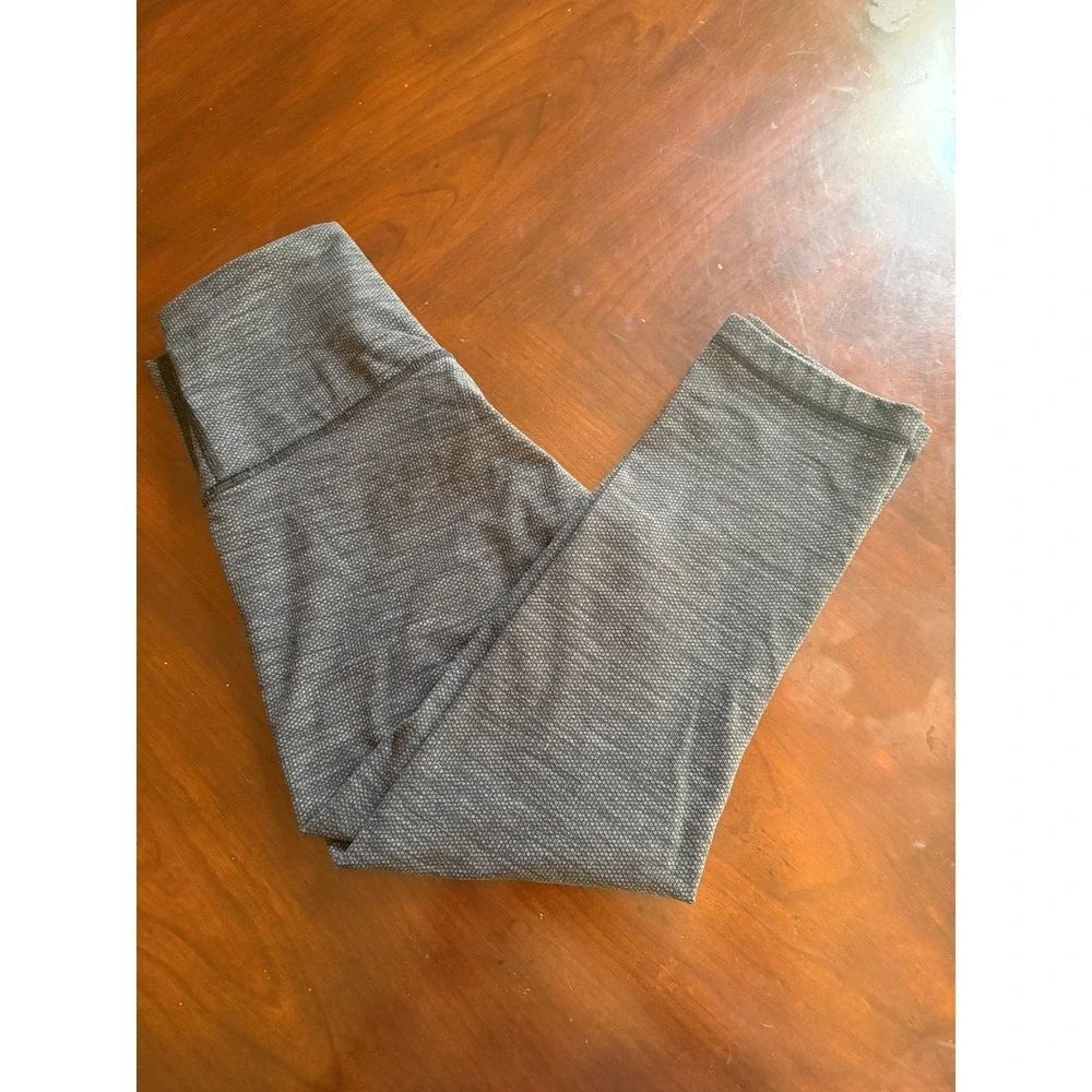 Lululemon High Rise Crop Leggings‎ Gray Black Space Dye Textured Yoga Pants 21in